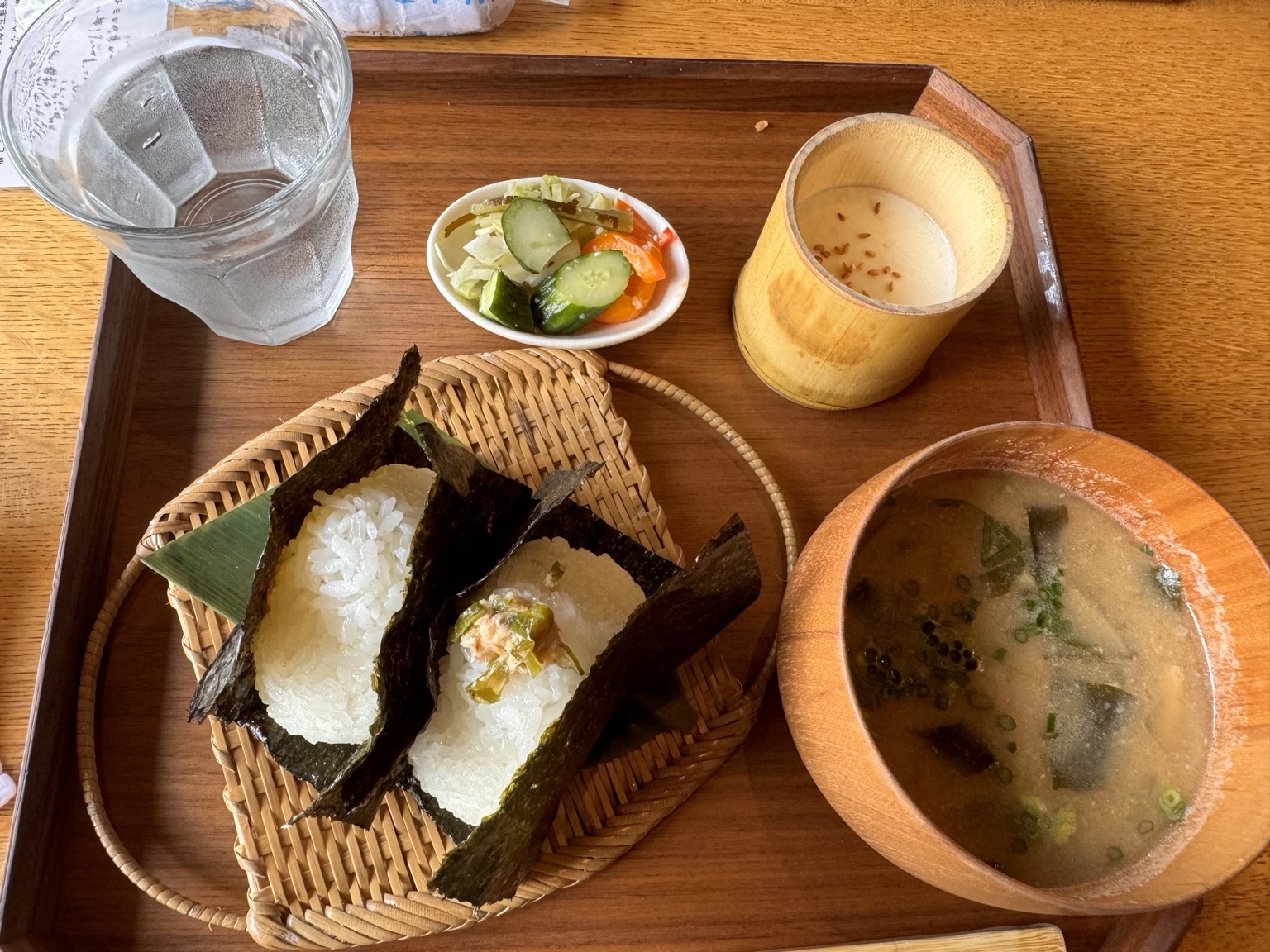 2024年9月15日に糸島で食べた、運米を使ったおにぎり